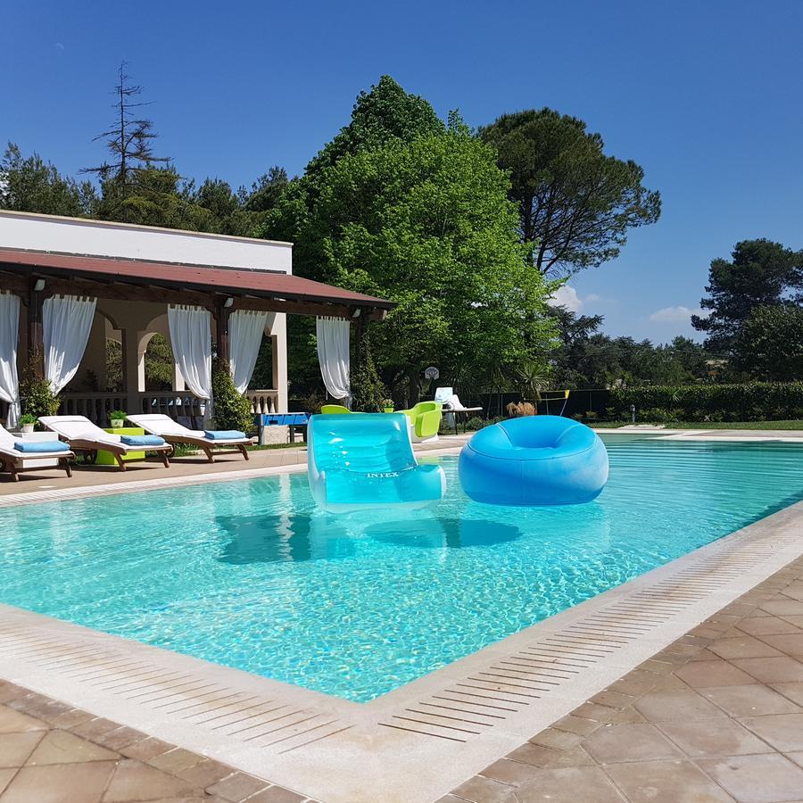 Villa Edda Heated Pool 갈라티나 외부 사진