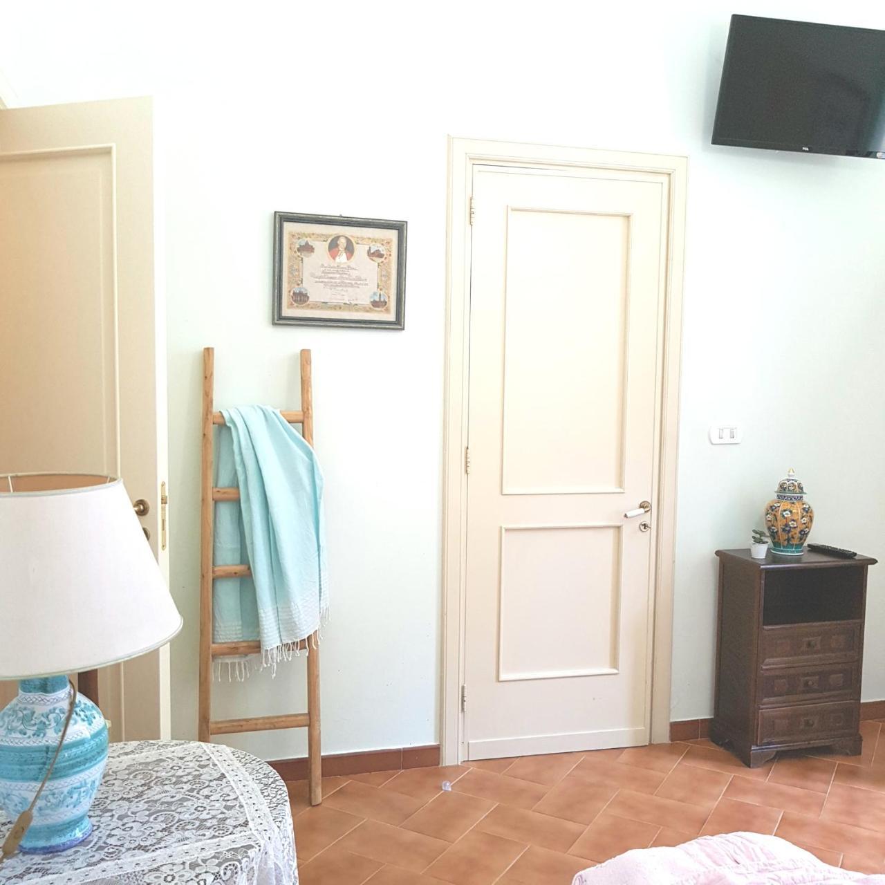 Villa Edda Heated Pool 갈라티나 외부 사진