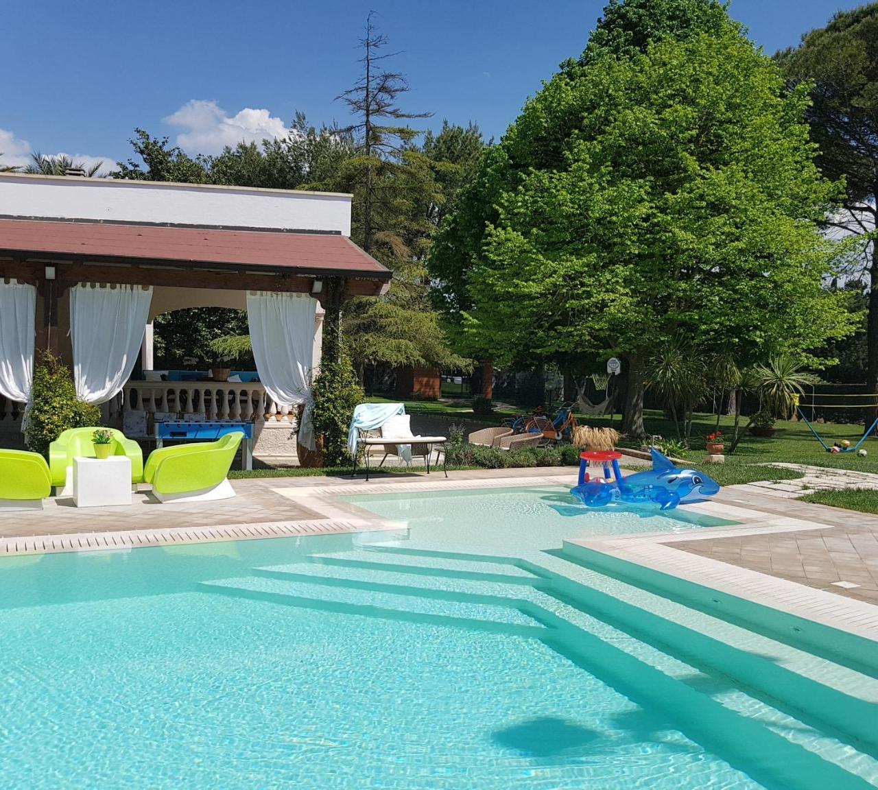 Villa Edda Heated Pool 갈라티나 외부 사진